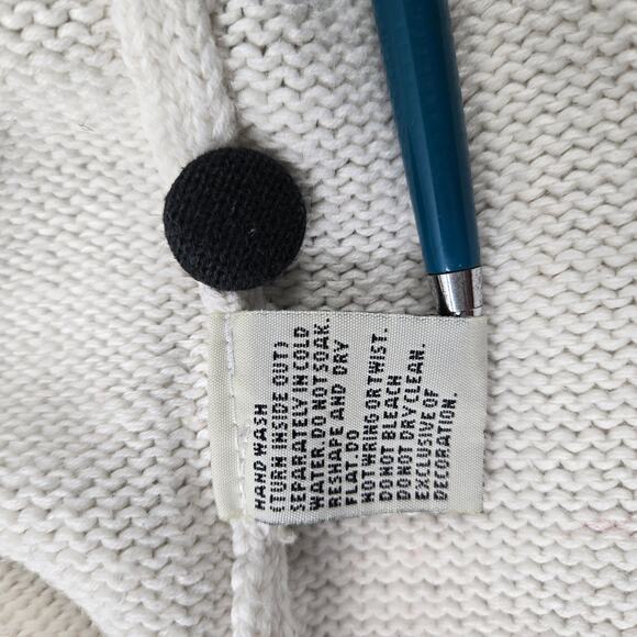 Marisa Canvas White Red Fair Isle Cardigan Mitten Pockets Tassels size Medium - Picture 12 of 12